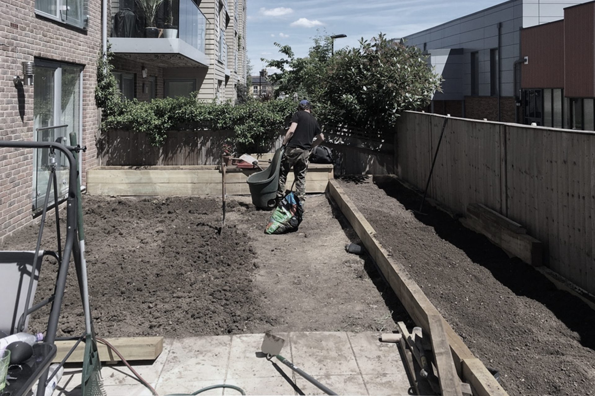 State of the back garden of a house in Crouch End, while the intervention of The Ginkgo Leaf